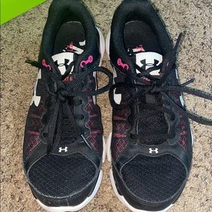 Under Armour Tennis shoes